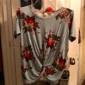 Floral top